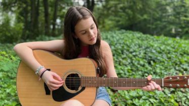 Sunday Jams with Abby Elwell